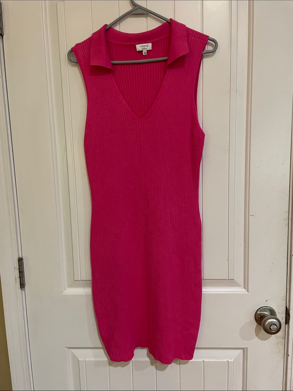 crown & ivy Hot Pink Ribbed Sleeveless Collared V-Neck Midi Dress